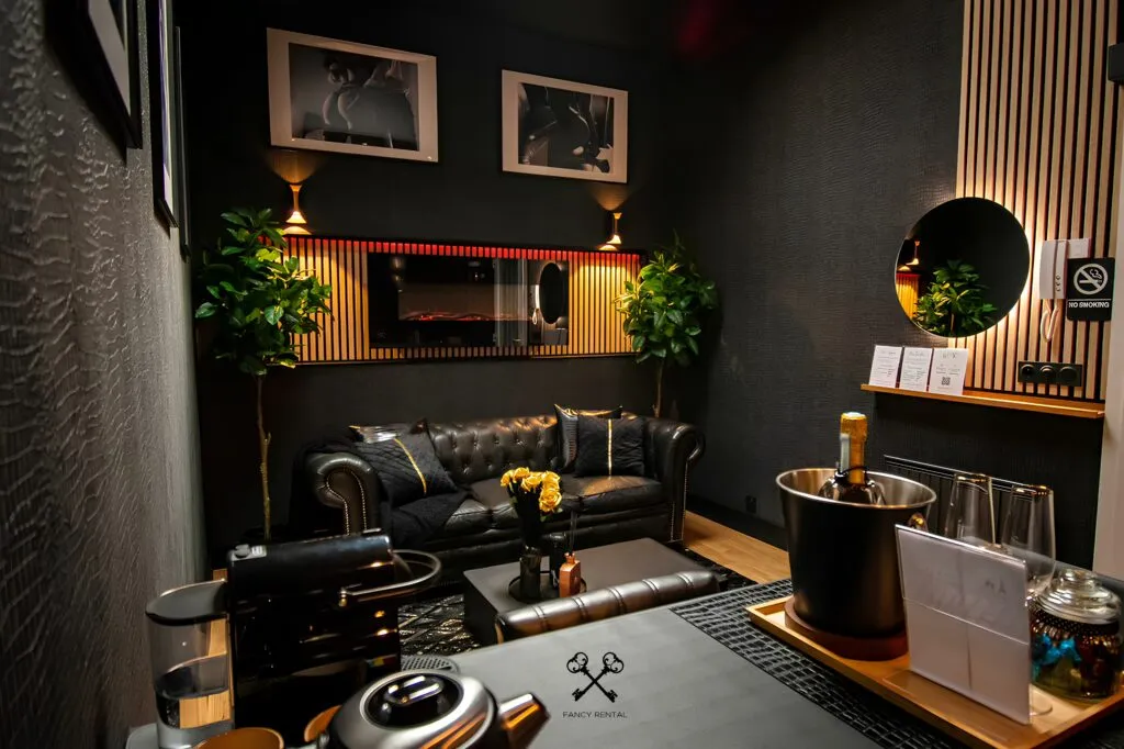 Velvet & Leather, love room à Paris