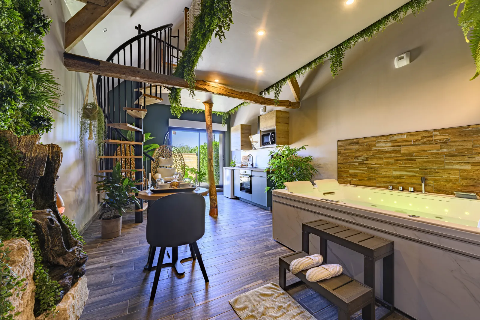 Loft L'Amazone à Saint-Clair-sur-les-Monts, photo 2