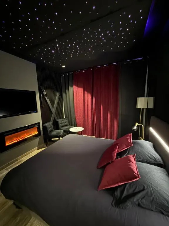 Love Rooms de Bourg-Saint-Christophe à Bourg-Saint-Christophe, photo 7