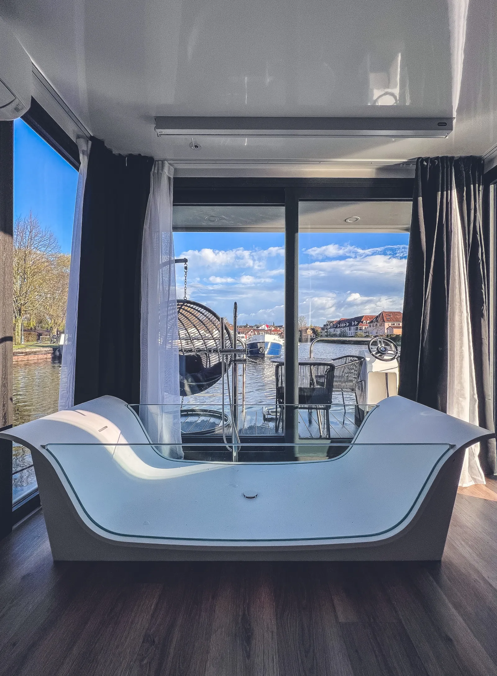 Suite flottante Supérieure Rooftop Saverne à Saverne, photo 3