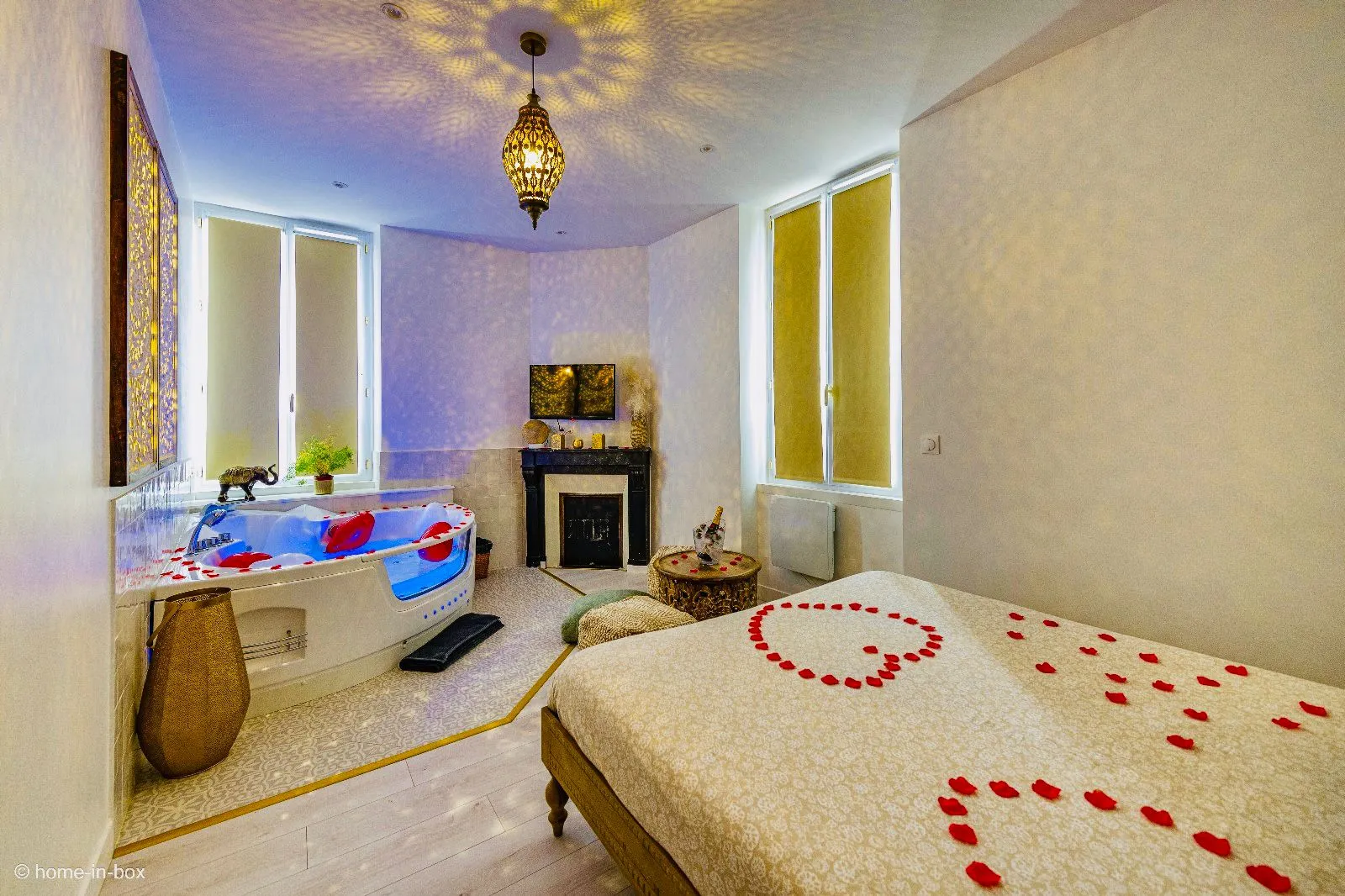 Suite 1001 Nuits à Nanteuil-lès-Meaux, photo 2