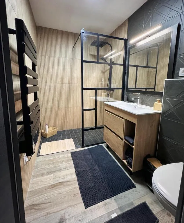 Villa Luxe et Sauna à Domérat, photo 3