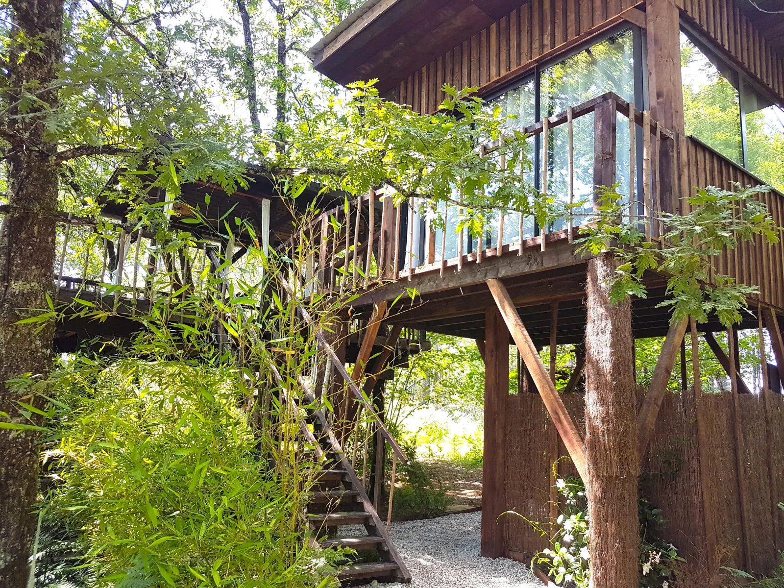 Cabane Réminiscence, cabane à Origne