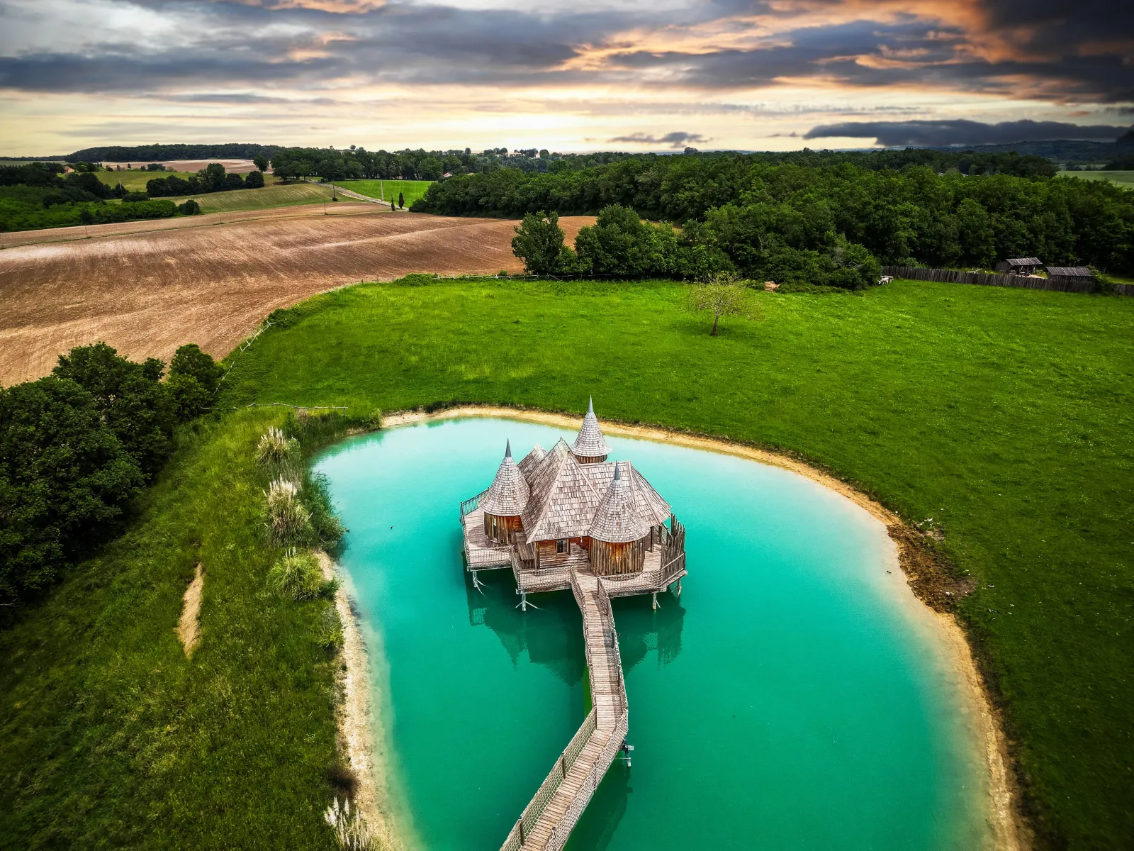 Cabane Jumilhac, cabane à Beaumontois en Périgord