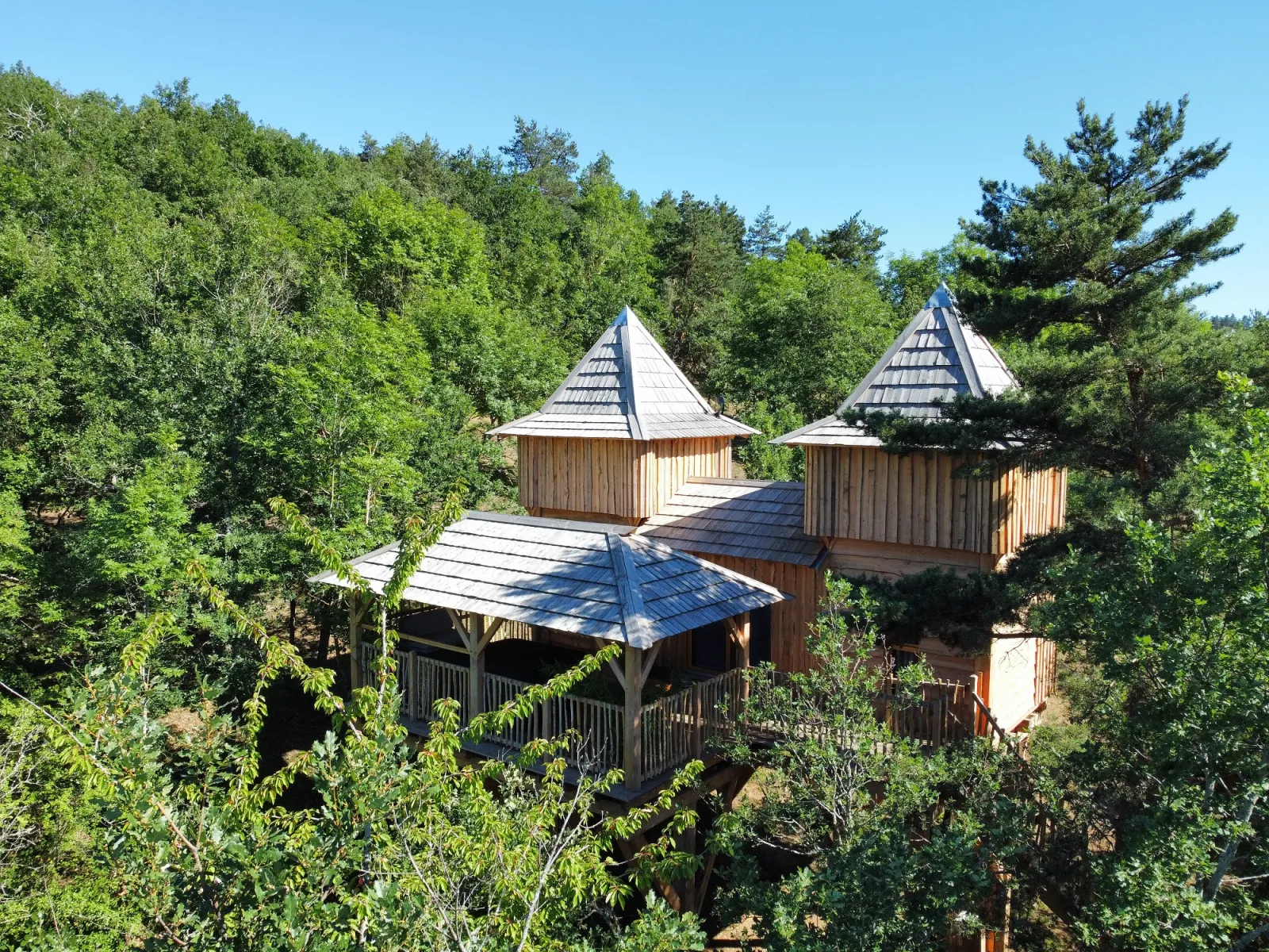 Cabane Château Messilhac à Vieille-Brioude, photo 2